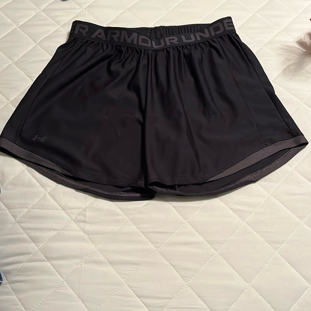 Women’s Under Armour Black Athletic Shorts